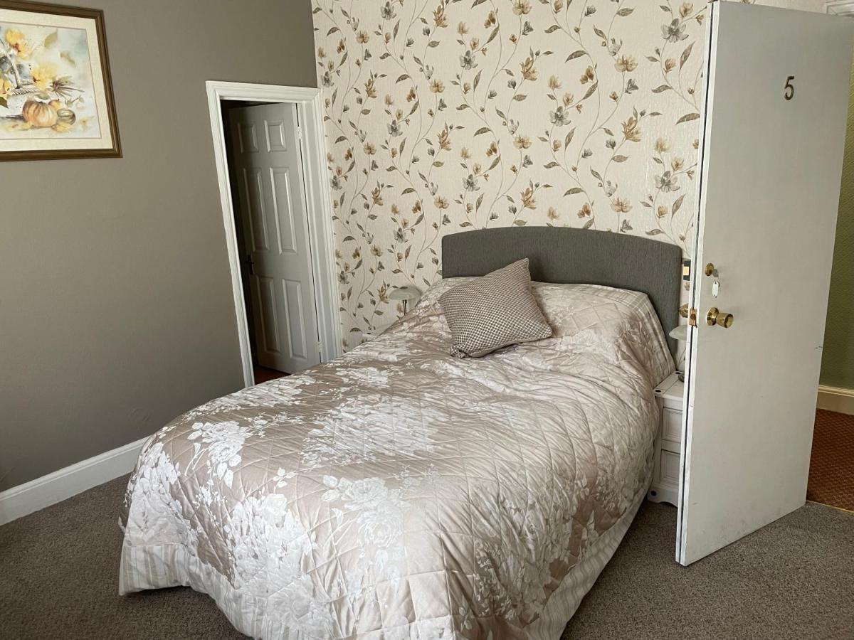 The Dartmoor Bnb Yelverton Eksteriør bilde